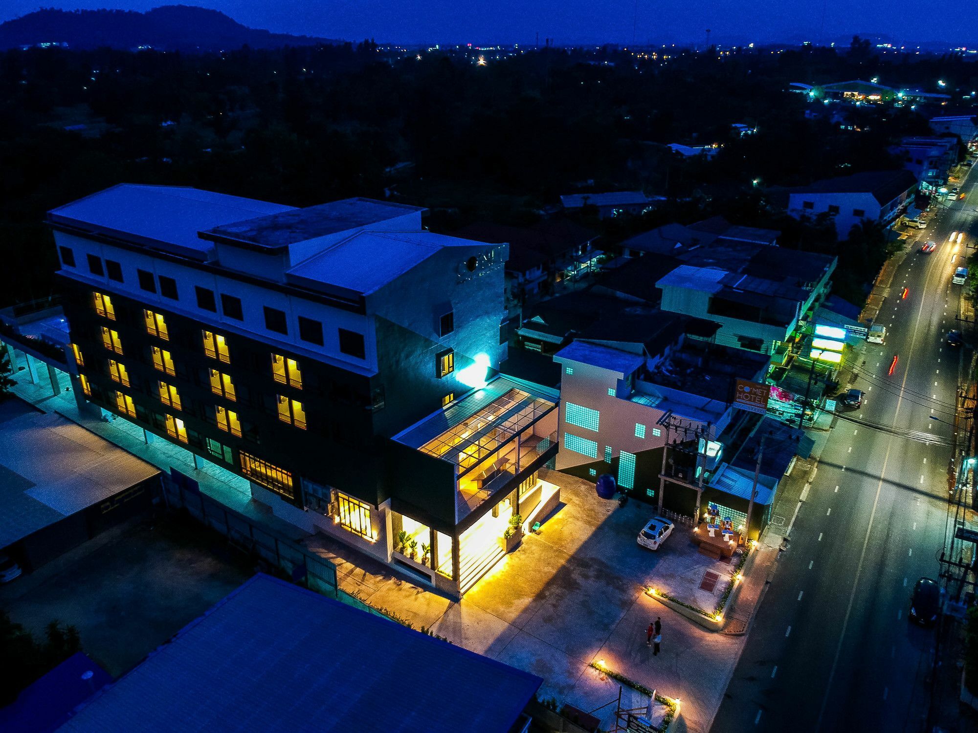 Comet Hotel Сурат-Тхані Екстер'єр фото